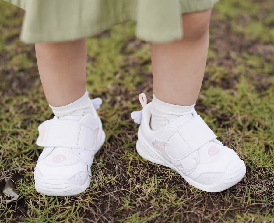 宝宝学步鞋怎么挑？贴心呵护宝宝行走每一步插图
